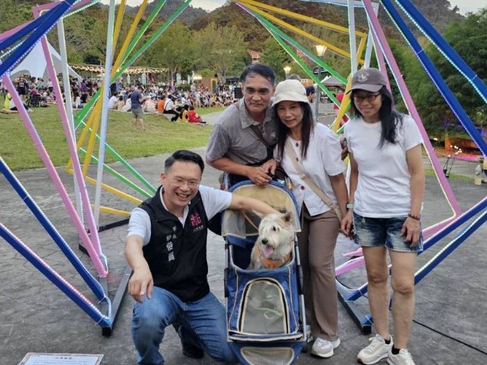 桃園慈湖「潮復刻」開幕，日夜美景共賞，親子與毛孩同遊共享浪漫氛圍