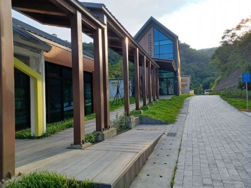 免費接駁暖心啟程，走進瑞芳「山中教堂」動物之家，遇見屬於你的毛孩緣分