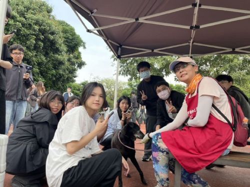 東海大學學生走進板橋動物之家，從生命現場看見公共治理的溫度